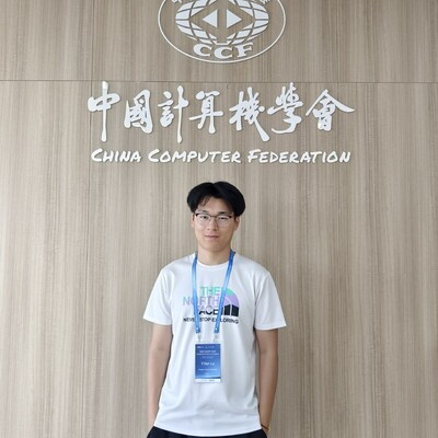 Yifan Lu